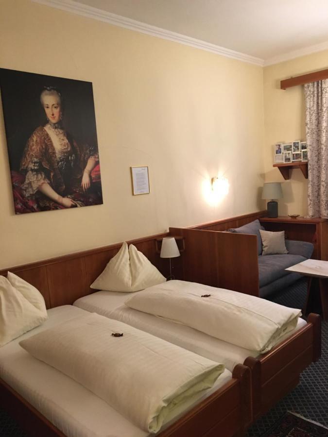 Cityhotel Ratheiser Klagenfurt am Woerthersee ภายนอก รูปภาพ